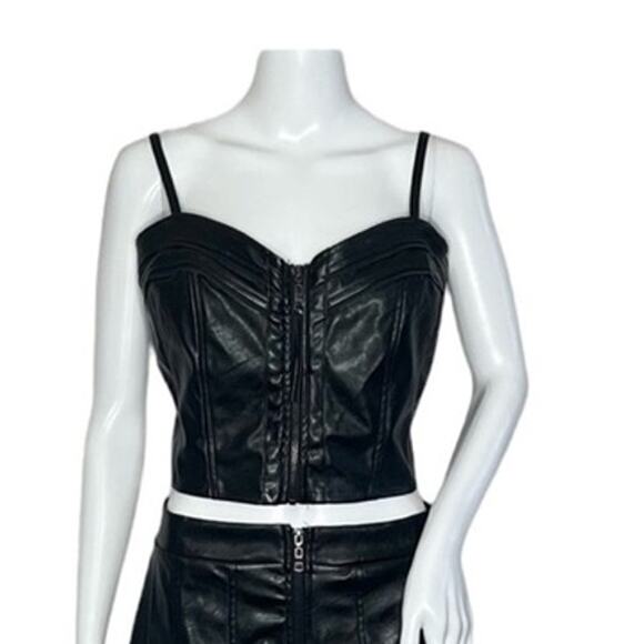 NEW Haute Monde Black Faux Leather Crop Tank Size XL - Picture 1 of 8